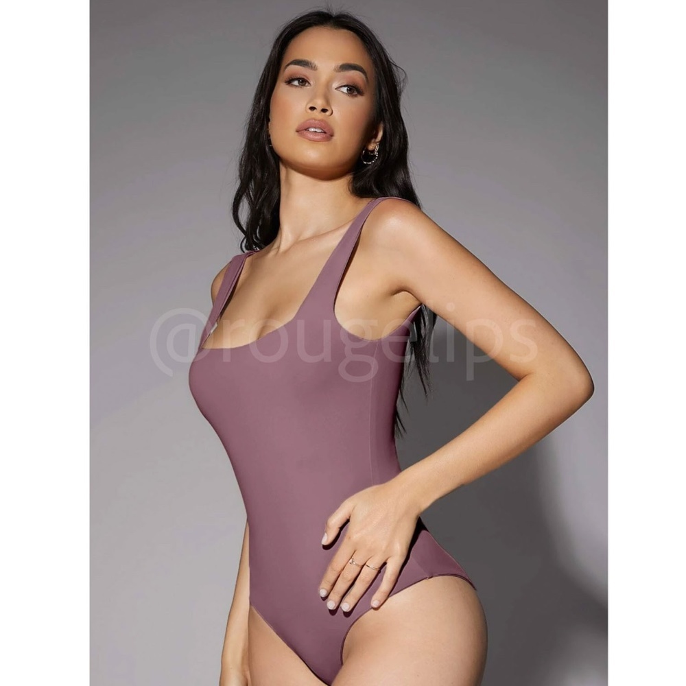 Mauve Purple Tank Bodysuit Square Neck Slim Fit Stretchy